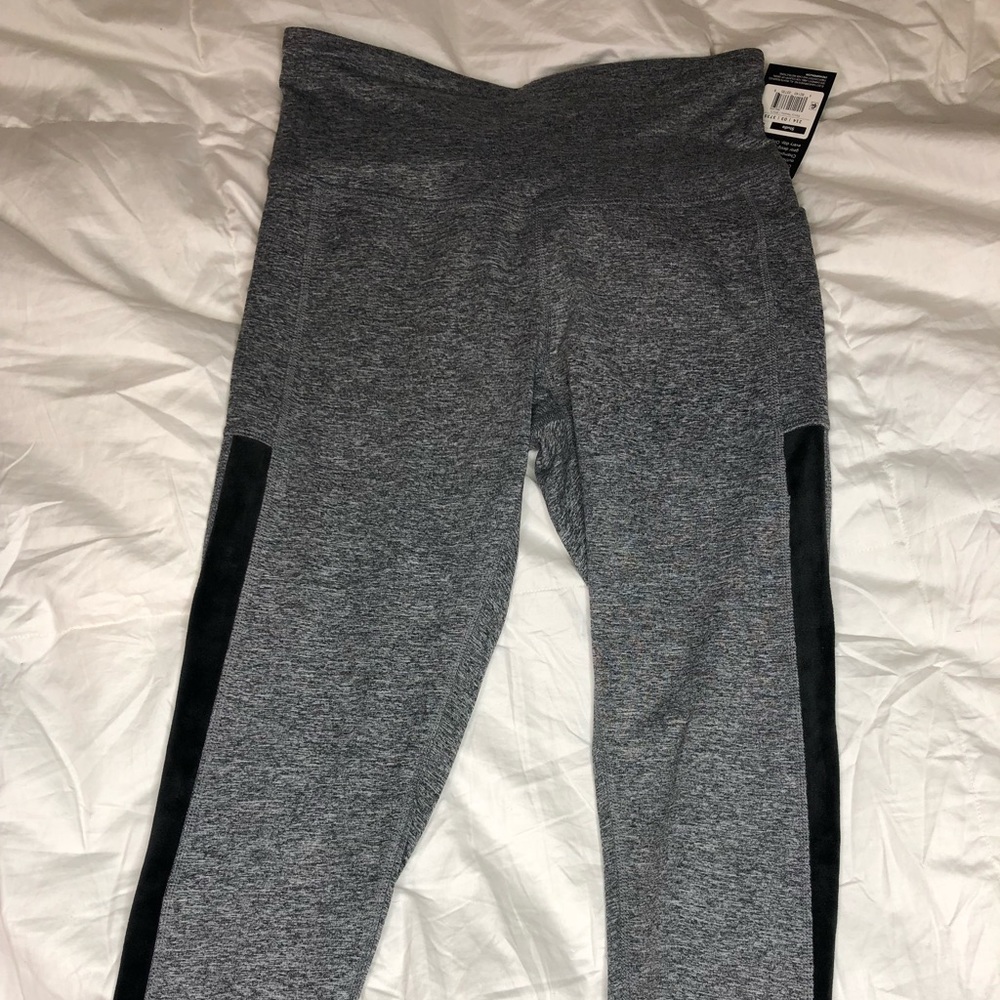 Studio Fit Leggings